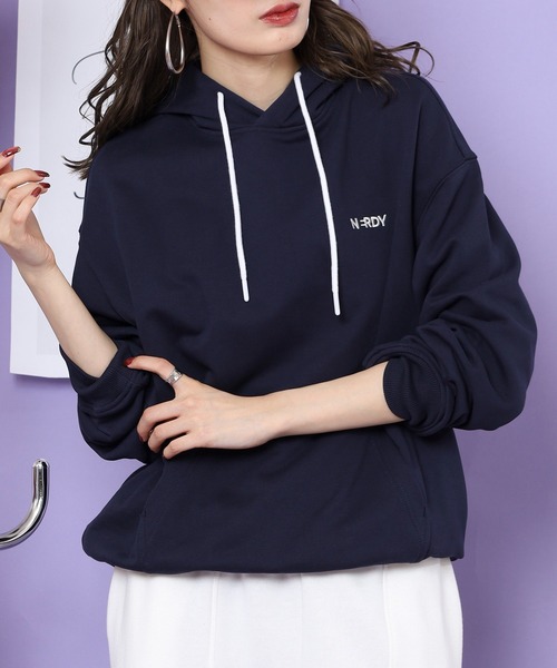 NERDY（ノルディ）の「ブレンクロゴフーディー（パーカー・メンズ・ネイビー/ブラック/グレー・M/LL/L/S/SS）」の4枚目の写真