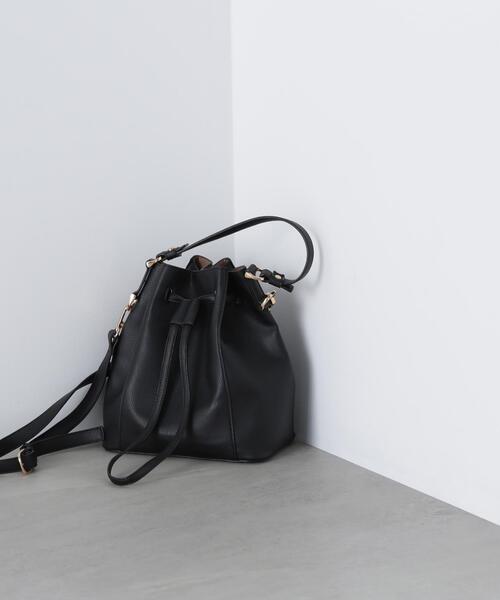 NATURAL BEAUTY BASIC(ナチュラルビューティーベーシック)の「◇ロータスバスケットバッグ(ショルダーバッグ・レディース・ベージュ系その他/ブラック・フリ-)」の2枚目の写真