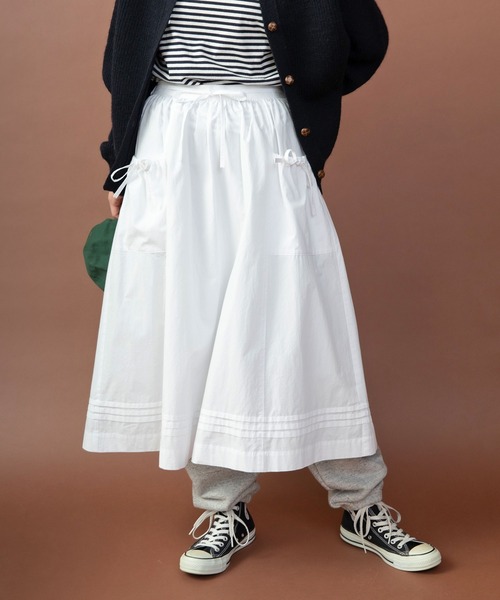 PAR ICI（パーリッシィ）の「グランジウォッシュ エプロン風レイヤードスカート（スカート・レディース・ホワイト/ベージュ系その他・FREE）」の2枚目の写真