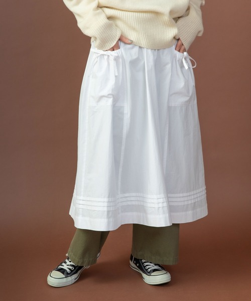PAR ICI（パーリッシィ）の「グランジウォッシュ エプロン風レイヤードスカート（スカート・レディース・ホワイト/ベージュ系その他・FREE）」の12枚目の写真