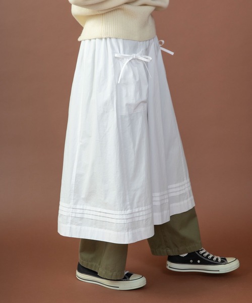 PAR ICI（パーリッシィ）の「グランジウォッシュ エプロン風レイヤードスカート（スカート・レディース・ホワイト/ベージュ系その他・FREE）」の14枚目の写真