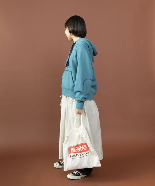 PAR ICI（パーリッシィ）の「グランジウォッシュ エプロン風レイヤードスカート（スカート・レディース・ホワイト/ベージュ系その他・FREE）」の19枚目の写真