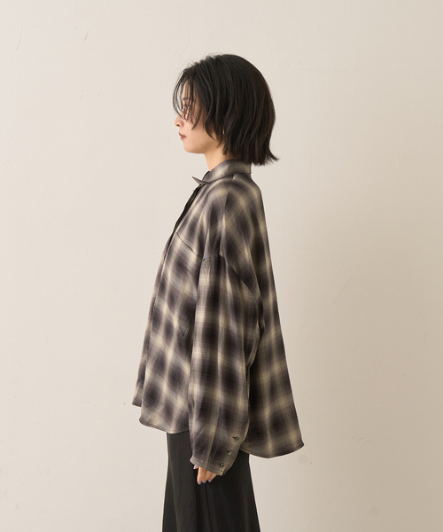 Rouge vif(ルージュヴィフ)の「オンブレーチェックシャツ(シャツ/ブラウス・レディース・ブラウン系その他/グレー系その他・フリー)」の12枚目の写真