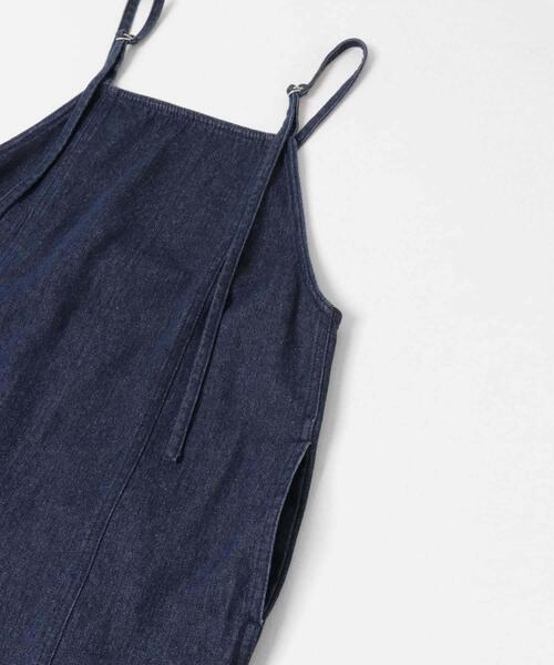 KBF(ケイビーエフ)の「フリンジデニムキャミワンピース(ワンピース・レディース・ライトブルー/ブルー・ONE)」の21枚目の写真