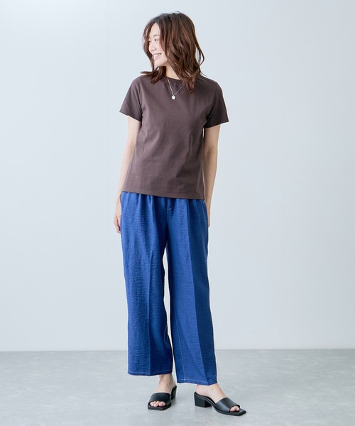 Jayro(ジャイロ)の「ベーシックTシャツ(Tシャツ/カットソー・レディース・ホワイト系その他/ダークブラウン/レッド/ベージュ/ブラック・FREE)」の18枚目の写真