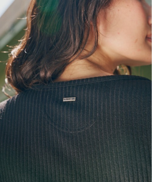 RVCA(ルーカ)の「RVCA/ルーカ HENRY NECK SLIM DRESS リブワンピース サイドスリット BF044-351(ワンピース・レディース・ブラック/ベージュ/杢グレー・M)」の5枚目の写真