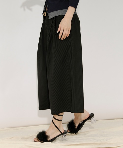 Ezick（エジック）の「Barmuda pants ピンストライプハーフパンツ/setup対応（その他パンツ・レディース・グレー/ブラック・FREE）」の20枚目の写真