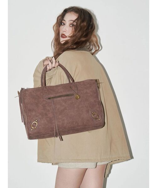 EVRIS（エヴリス）の「フェイクレザーボーホーBIG BAG（ボストンバッグ・レディース・ブラウン/ブラック・FREE）」の6枚目の写真