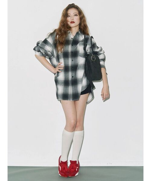 EVRIS（エヴリス）の「フェイクレザーボーホーBIG BAG（ボストンバッグ・レディース・ブラウン/ブラック・FREE）」の12枚目の写真