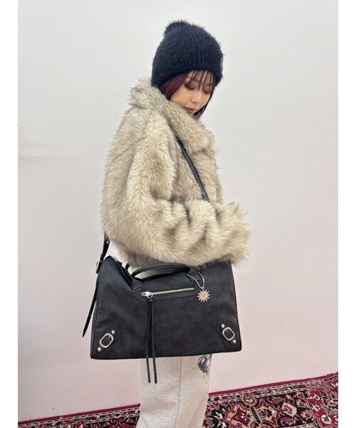 EVRIS（エヴリス）の「フェイクレザーボーホーBIG BAG（ボストンバッグ・レディース・ブラウン/ブラック・FREE）」の22枚目の写真