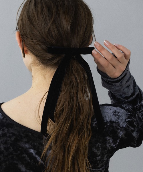 LA MUe(ラミュー)の「【LA MUE】ベロアリボンバレッタ(バレッタ/ヘアクリップ・レディース・ホワイト/レッド/ブラウン/ブラック・FREE)」の14枚目の写真