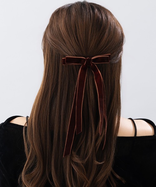 LA MUe(ラミュー)の「【LA MUE】ベロアリボンバレッタ(バレッタ/ヘアクリップ・レディース・ホワイト/レッド/ブラウン/ブラック・FREE)」の12枚目の写真