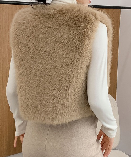 セール】ファーベスト ショート丈 Vネック ファー ジレ 秋 冬