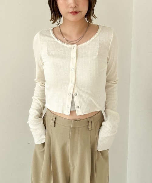 archives(アルシーヴ)の「針抜きカットカーディガン(カーディガン/ボレロ・レディース・ブラック/アイボリー/チャコールグレー・MEDIUM)」の2枚目の写真