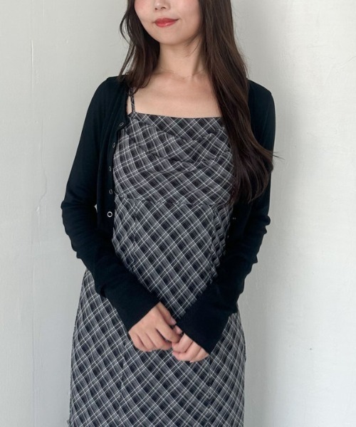 archives(アルシーヴ)の「針抜きカットカーディガン(カーディガン/ボレロ・レディース・ブラック/アイボリー/チャコールグレー・MEDIUM)」の3枚目の写真