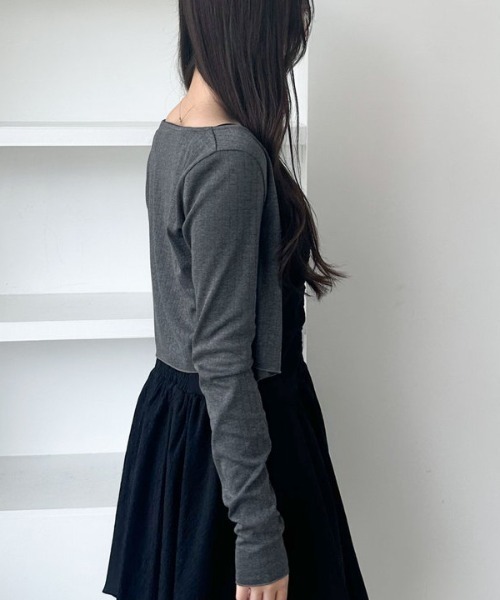 archives(アルシーヴ)の「針抜きカットカーディガン(カーディガン/ボレロ・レディース・ブラック/アイボリー/チャコールグレー・MEDIUM)」の19枚目の写真