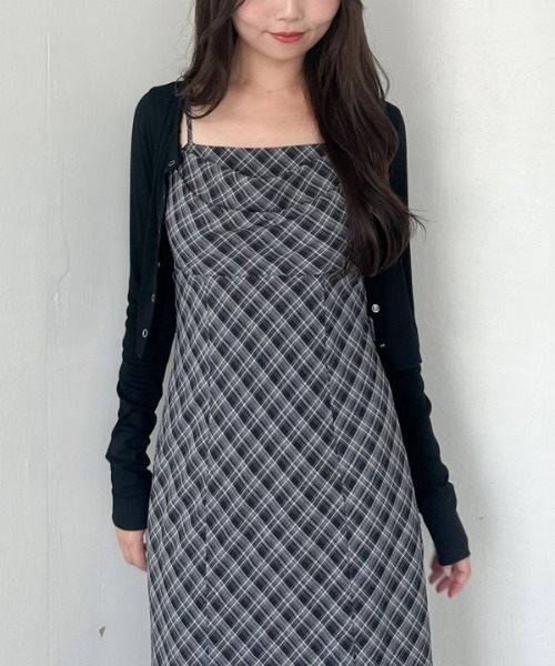 archives(アルシーヴ)の「針抜きカットカーディガン(カーディガン/ボレロ・レディース・ブラック/アイボリー/チャコールグレー・MEDIUM)」の10枚目の写真