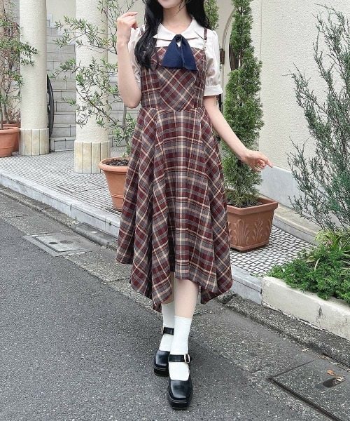 F i.n.t(フィント)の「ビット使いランダムヘムチェックキャミワンピース(ワンピース・レディース・ボルドー/ブラウン・FREE)」の11枚目の写真