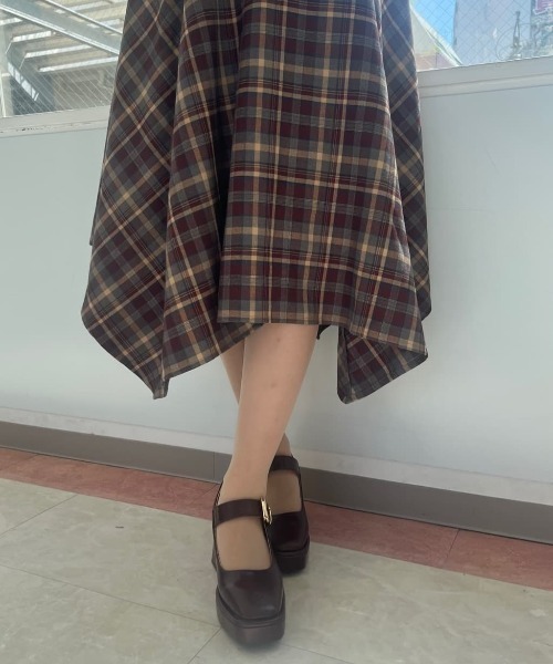 F i.n.t(フィント)の「ビット使いランダムヘムチェックキャミワンピース(ワンピース・レディース・ボルドー/ブラウン・FREE)」の7枚目の写真