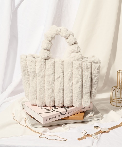 MAGASIN DE MODE Chou Chou(マガジンデモードシュシュ)の「【MAGASIN DE MODE Chou Chou】モコモコ ファートート SNBD(トートバッグ・レディース・アイボリー/ブラック/グレー/モカ・FREE)」の14枚目の写真