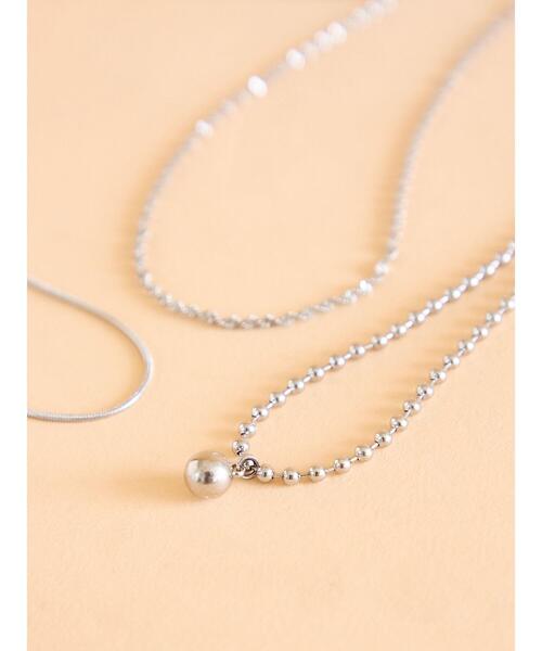 ehka sopo（エヘカソポ）の「ボールチェーンネックレス（ネックレス・レディース・シルバー・F）」の7枚目の写真