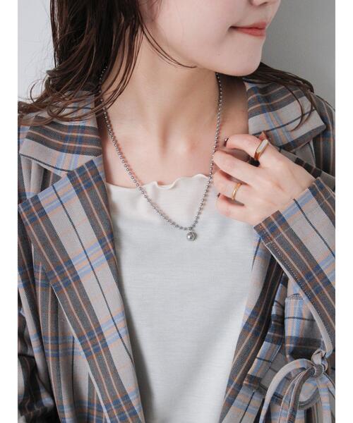 ehka sopo（エヘカソポ）の「ボールチェーンネックレス（ネックレス・レディース・シルバー・F）」の11枚目の写真