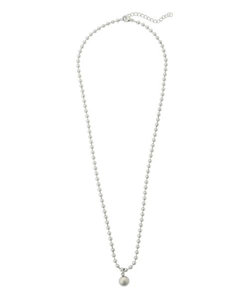 ehka sopo（エヘカソポ）の「ボールチェーンネックレス（ネックレス・レディース・シルバー・F）」の4枚目の写真