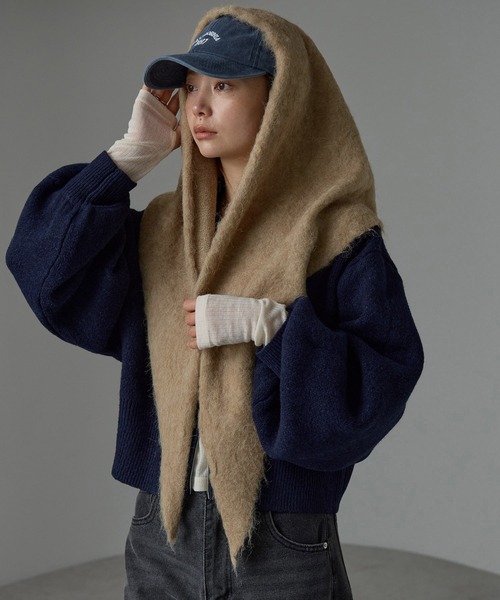 CLIPPER CASUALSサロ別注のニットストール CLIPPER CASUALSサロ別注の