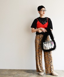 Magine（マージン）の「cheek チーク side monster shoulder/サイド モンスター ショルダー（ショルダーバッグ）」