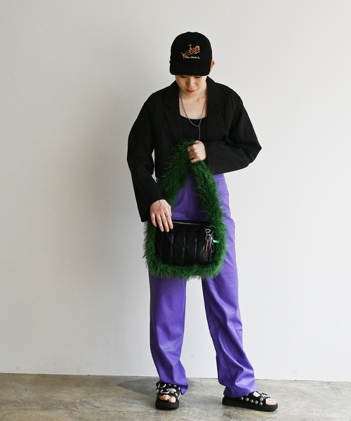 Magine(マージン)の「cheek チーク side monster shoulder/サイド モンスター ショルダー(ショルダーバッグ・レディース・ブラック×グリーン/シルバー/ライム/ピンク・FREE)」の6枚目の写真