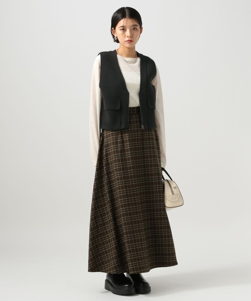 BAYFLOW（ベイフロー）の「[ロングシーズン着用可能]ジップVニットベスト（ベスト・レディース・グレー/ブラック・FREE）」の6枚目の写真