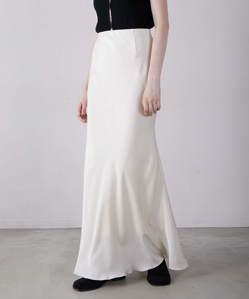 LA PEAU DE GEM】no slit satin skirt/ノースリットサテンスカート
