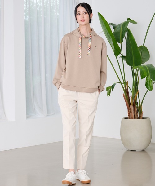 Arnold Palmer（アーノルドパーマー）の「ダンボールポンチ パーカープルオーバー（パーカー・レディース・ブラック/アッシュブラウン/オートミール・S/M/L）」の6枚目の写真