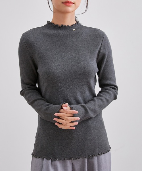 Lace Ladies(レースレディース)の「オフネック メロウ リボン ビジュー ニット トップス(ニット/セーター・レディース・ブラック/アイボリー/チャコールグレー/ベージュ・FREE)」の4枚目の写真