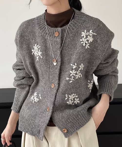 ◯【新品タグなし】刺繍がシックな モヘアカーディガン セール】【10月秋季限定カラー】金木犀刺繍モヘア風カーディガン【3色