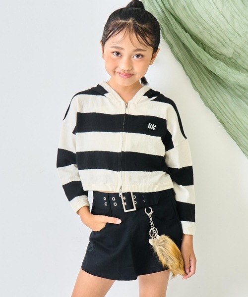 ANAP kids(アナップキッズ)の「ショート ボーダー ニット パーカー【ジュニアお揃い】(パーカー・キッズ・ブラック/ライトグレー・110/120/130)」の1枚目の写真