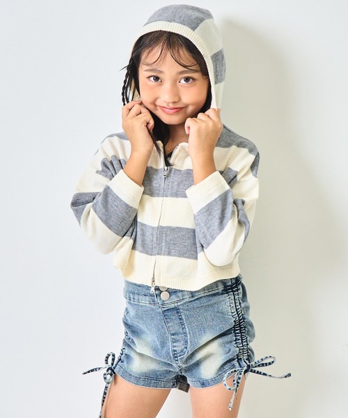 ANAP kids(アナップキッズ)の「ショート ボーダー ニット パーカー【ジュニアお揃い】(パーカー・キッズ・ブラック/ライトグレー・110/120/130)」の6枚目の写真