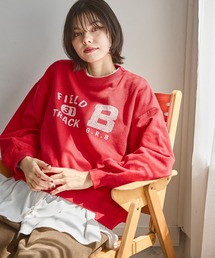 おけいちゃん　アルベロベロ　赤色 トレーナー Mサイズ おけいちゃん アルベロベロ 赤色 トレーナー Mサイズ 大きい