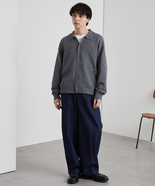 MONO-MART(モノマート)の「<ウォッシャブル> コンパクト ベーシック ニットシャツカーディガン(ニット/セーター・メンズ・グレー/ブラック/グレイッシュベージュ/ブラウン/レッド/ネイビー・L/M/S)」の19枚目の写真