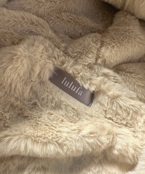 VIBGYOR(ヴィブジョー)の「ファー付きフード ミリタリーブルゾン/ミリタリージャケット 韓国ファッション アウター 防寒アウター 秋冬(CZ)(その他アウター・レディース・グレー/ブラック・L/M)」の19枚目の写真