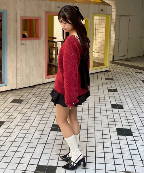 continuer de NICE CLAUP（コンティニューデナイスクラップ）の「【Ribbon Collection】後ろベロアリボンニット（ニット/セーター・レディース・グレー/アイボリー/ボルドー・FREE）」の19枚目の写真