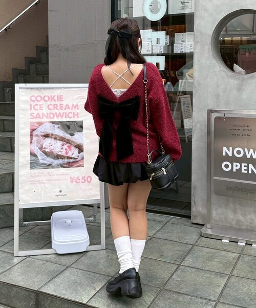 continuer de NICE CLAUP（コンティニューデナイスクラップ）の「【Ribbon Collection】後ろベロアリボンニット（ニット/セーター・レディース・グレー/アイボリー/ボルドー・FREE）」の20枚目の写真