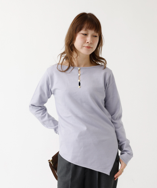 EMMA ROUGE VIF(エマルージュヴィフ)の「【一部店舗限定】センターシーム ボートネックニットプルオーバー(ニット/セーター・レディース・アイボリー/モカ/ラベンダー・フリー)」の22枚目の写真