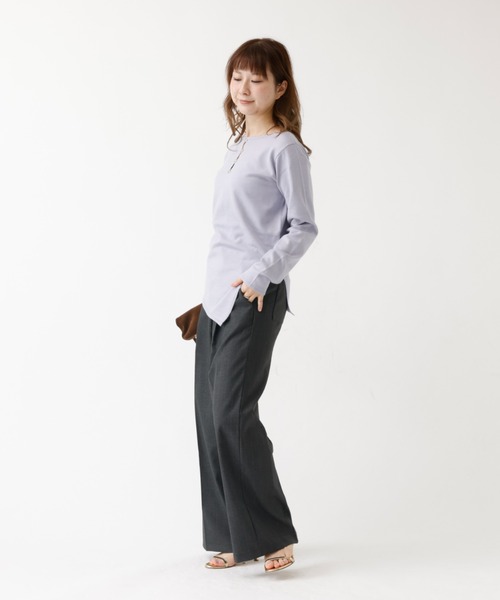 EMMA ROUGE VIF(エマルージュヴィフ)の「【一部店舗限定】センターシーム ボートネックニットプルオーバー(ニット/セーター・レディース・アイボリー/モカ/ラベンダー・フリー)」の16枚目の写真