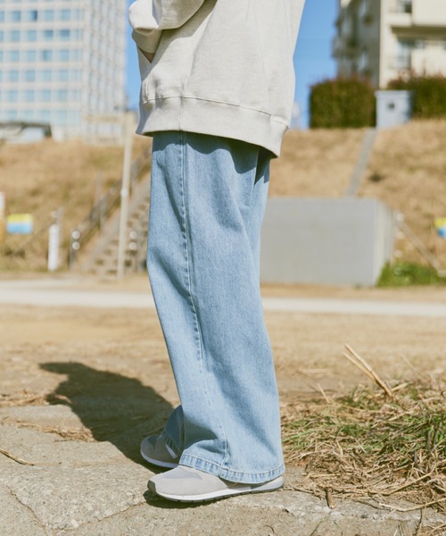 flaner（フラネ）の「デニムパンツ（デニムパンツ・レディース・サックスブルー・SMALL）」の2枚目の写真