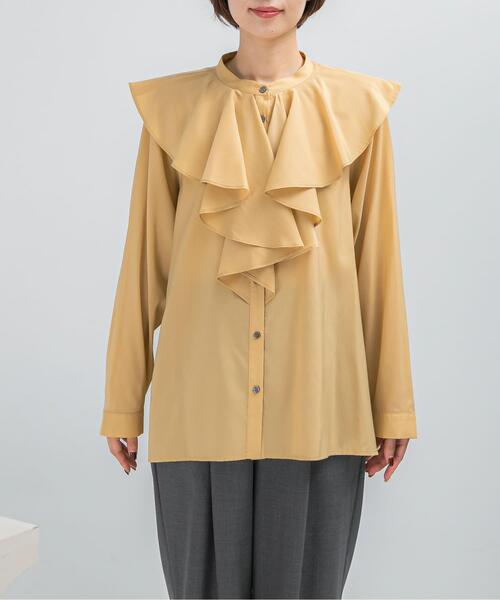 URBAN RESEARCH ROSSO WOMEN(アーバンリサーチ ロッソ)の「フリルカラーシャツブラウス(シャツ/ブラウス・レディース・イエロー/ホワイト/ブラック・FREE)」の14枚目の写真