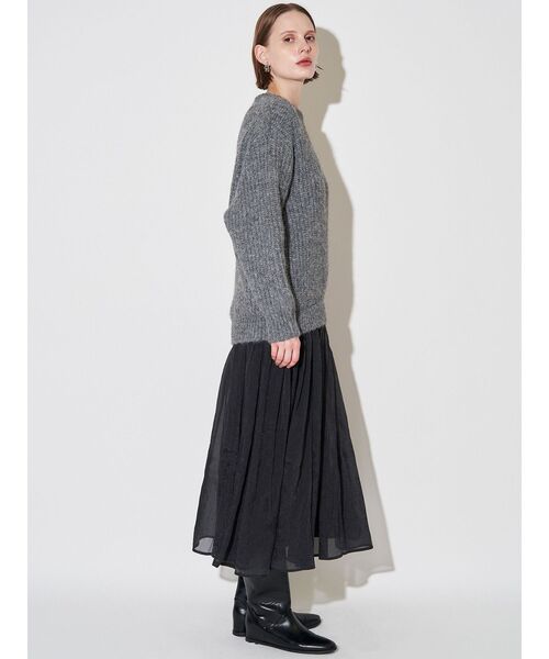 ELENDEEK（エレンディーク）の「ブラッシュヤーンニットドッキングワンピース（ワンピース・レディース・ブラック/グレー/オフホワイト・01/02）」の6枚目の写真