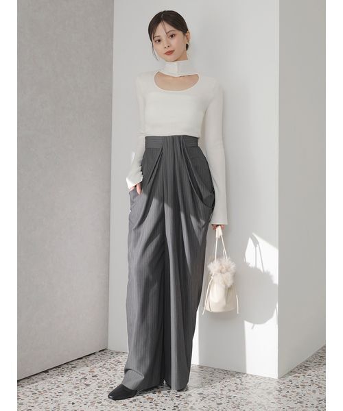 SNIDEL（スナイデル）の「2wayクロップドハイネックプルオーバー（ニット/セーター・レディース・アイボリー/ブラック/ブラウン/ピンク・F）」の10枚目の写真