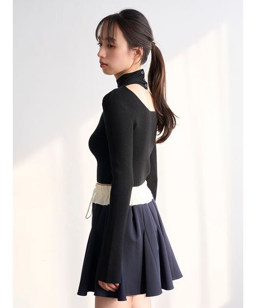 SNIDEL（スナイデル）の「2wayクロップドハイネックプルオーバー（ニット/セーター・レディース・アイボリー/ブラック/ブラウン/ピンク・F）」の17枚目の写真