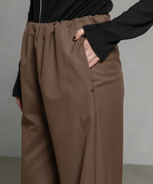 MARECHAL TERRE（マルシャルテル）の「ウォームセミワイドパンツ（その他パンツ・レディース・チャコールグレー/ブラック/ブラウン/ワインレッド/キャメル・SMALL/MEDIUM/LARGE）」の21枚目の写真